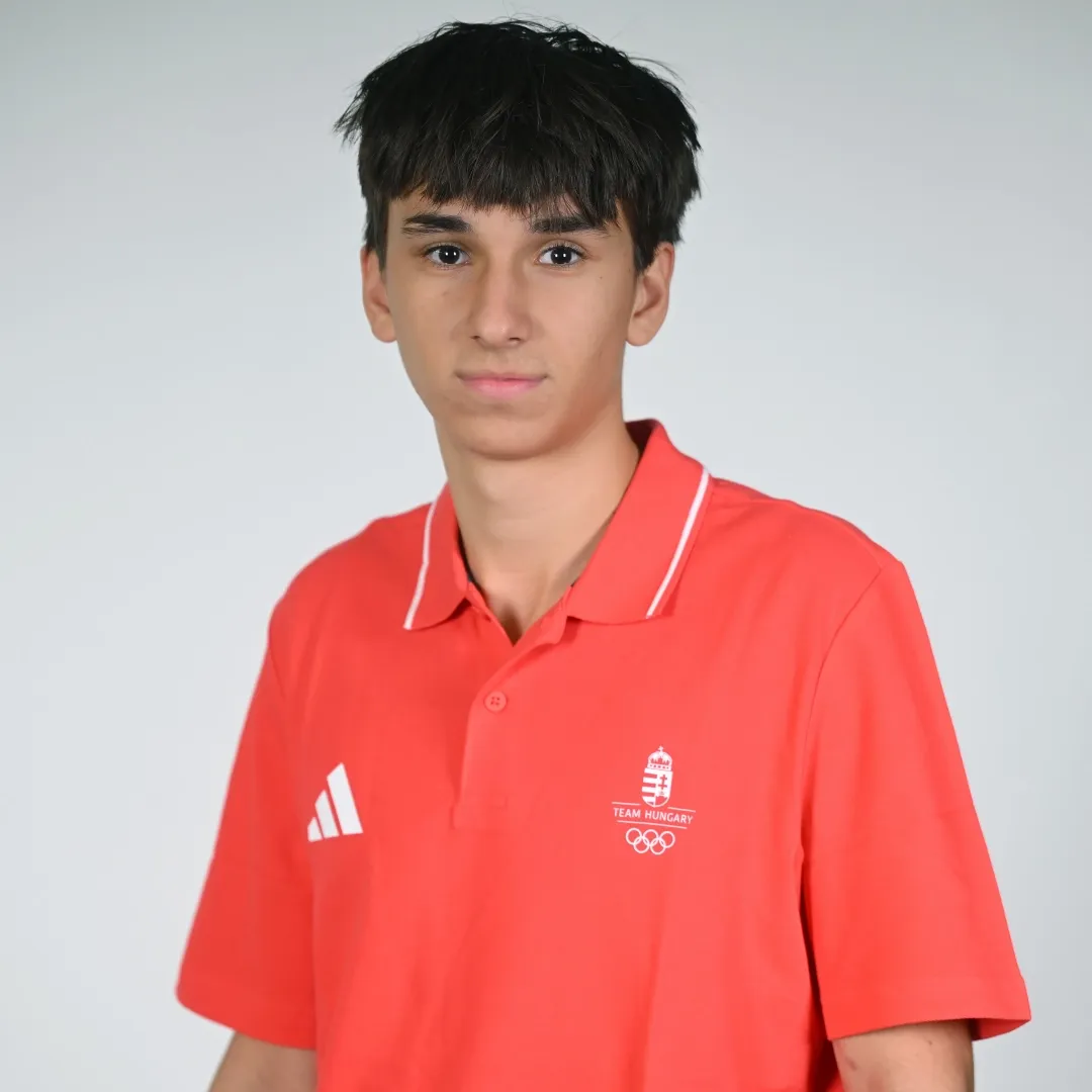 Szaka Milán Strandkézilabda.webp